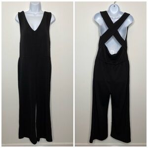 Speechless Black Cross Back Jumpsuit With Pockets